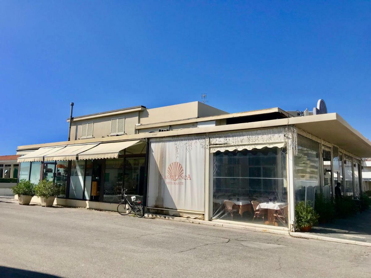 Attico Al Mare Apartment Viareggio Exterior photo